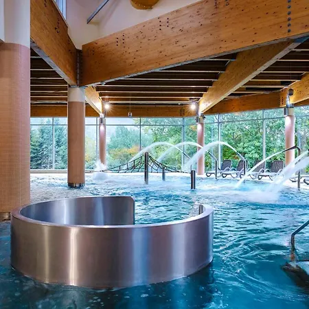 Interferie Aquapark Sport Malachit فندق