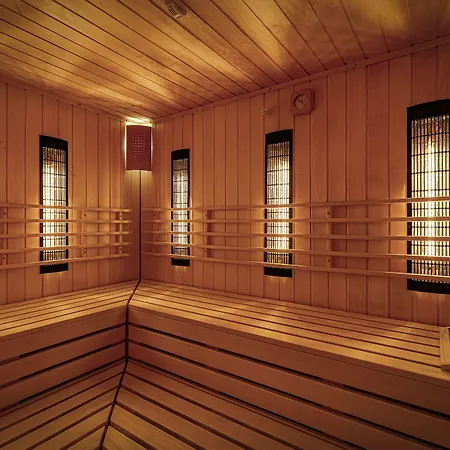 Hotel Interferie Aquapark Sport Hotel Malachit 3*